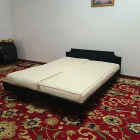 Spalny krowat
