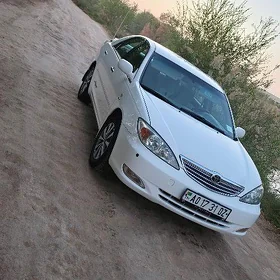 Toyota Camry 2004