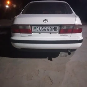 Toyota Corona 1996