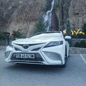 Toyota Camry 2023