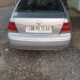 Volkswagen Bora 2003