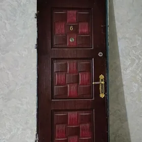 продается дверь