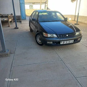 Toyota Corona 1996