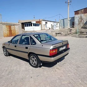 Opel Vectra 1989