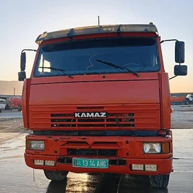 Kamaz 6520 2011