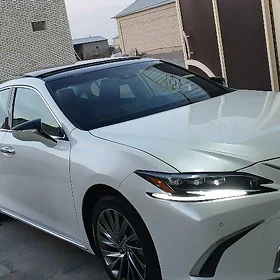 Lexus ES 350 2023