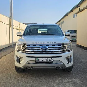 Ford Expedition 2021