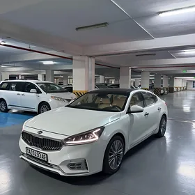 Kia Cadenza 2019