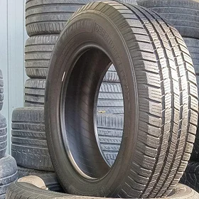 235 65 18 MICHELIN