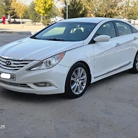 Hyundai Sonata 2011