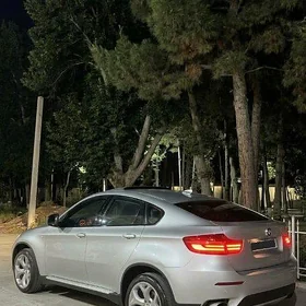 BMW X6 2011