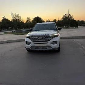Ford Explorer 2021