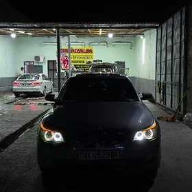 BMW E60 2004