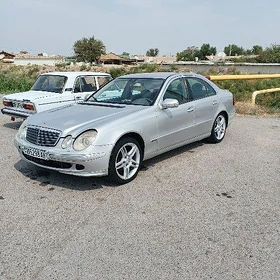 Mercedes-Benz E320 2003