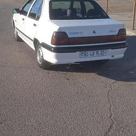Renault Europa 19 1998