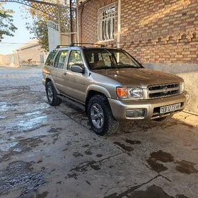 Nissan Pathfinder 2002