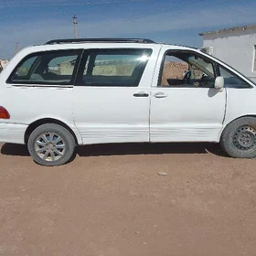 Toyota Previa 1992
