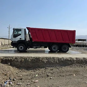 Iveco Trakker 2014