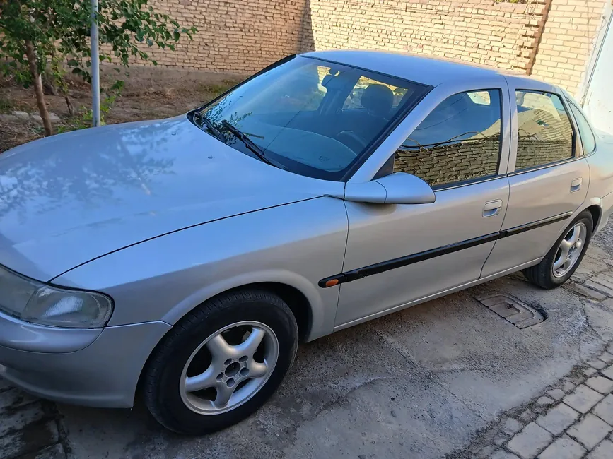Opel Vectra 1998 - 1