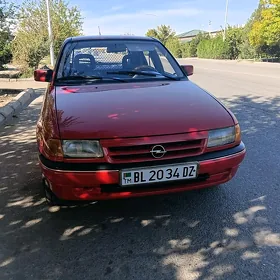 Opel Astra 1993