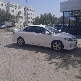 Toyota Corolla 2013