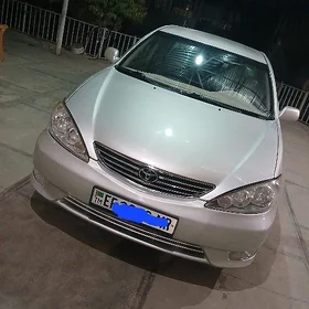 Toyota Camry 2005