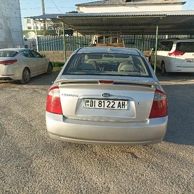 Kia Cerato 2005