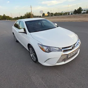 Toyota Camry 2016