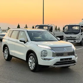 Mitsubishi Outlander 2026