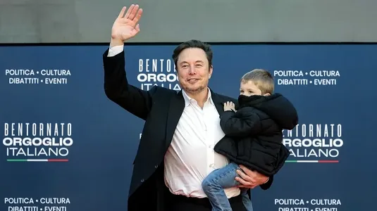 Маск пообещал раздать каждому ребенку в США акции SpaceX