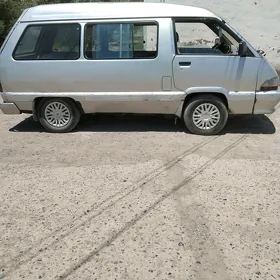 Toyota Town Ace 1985
