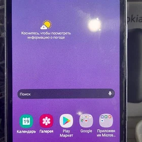 Samsung J8