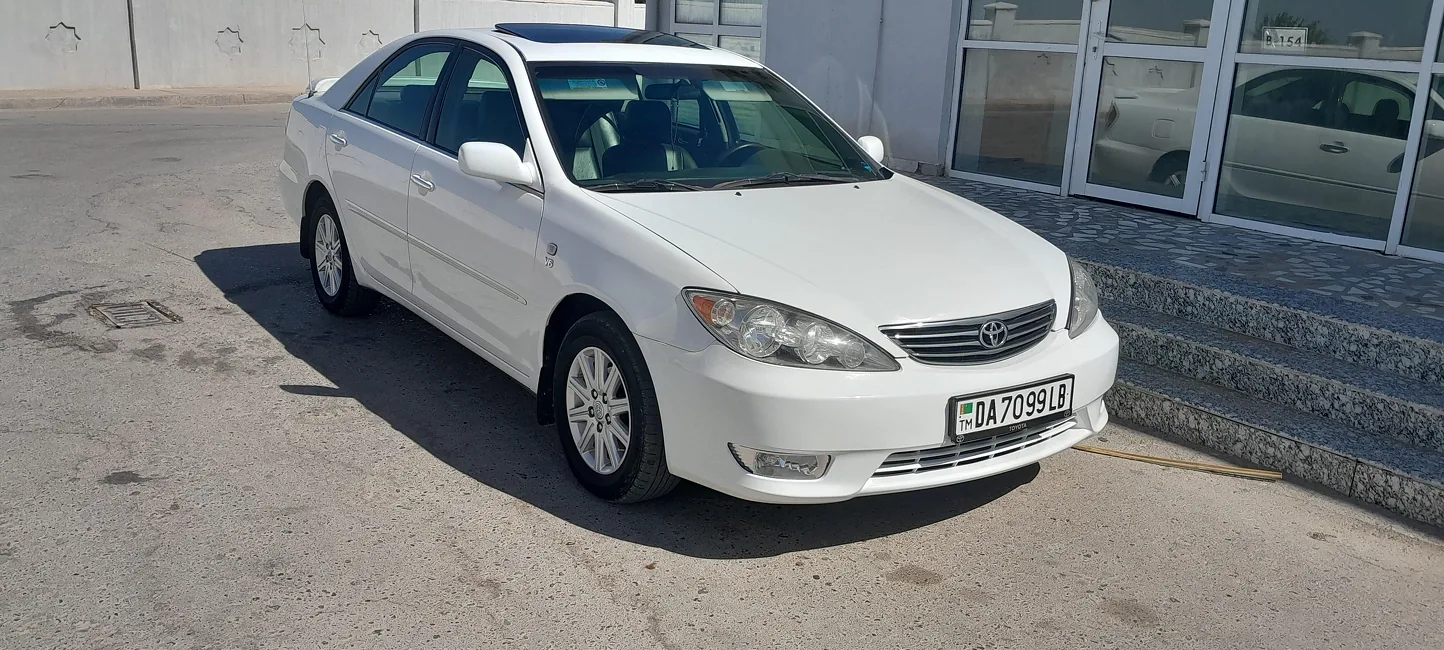 Toyota Camry 2002 - 1