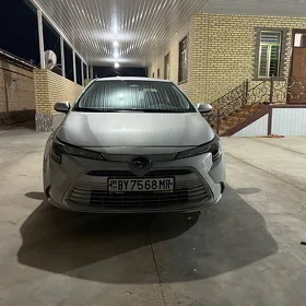 Toyota Corolla 2024