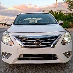 Nissan Sunny 2021