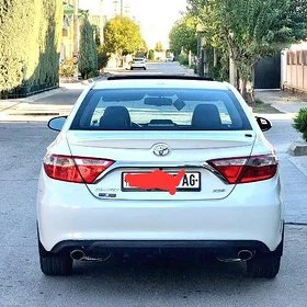 Toyota Camry 2016