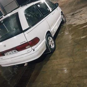 Toyota Previa 1992