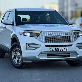 Ford Explorer 2023