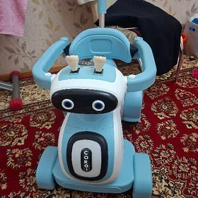 Детский автомобиль