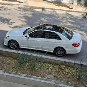 Mercedes-Benz E350 2010