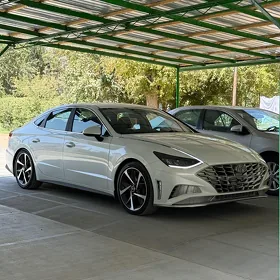 Hyundai Sonata 2021
