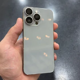 iPhone 15 Pro