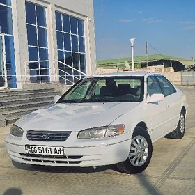 Toyota Camry 1999