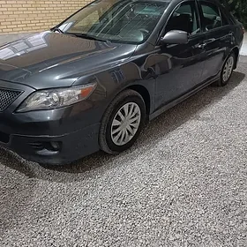 Toyota Camry 2010