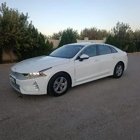 Kia K5 2021