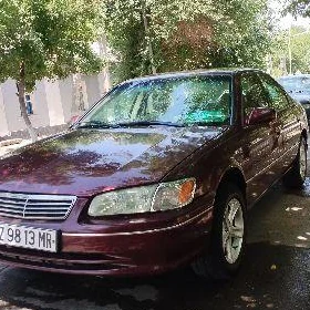 Toyota Camry 2001