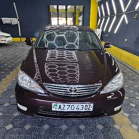 Toyota Camry 2004