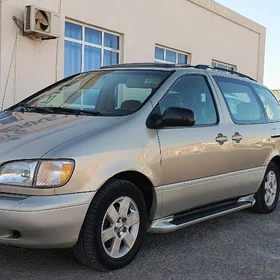 Toyota Sienna 2000
