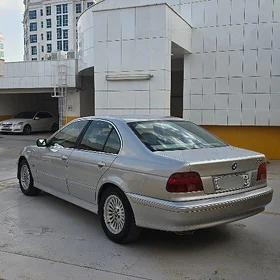 BMW E39 1999