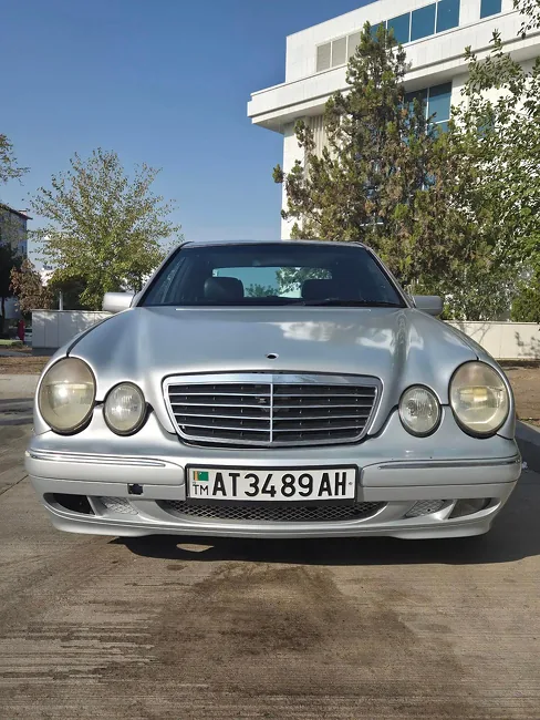 Mercedes-Benz E320 1996 - 1